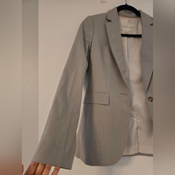 Gray jacket - Picture 4 of 7